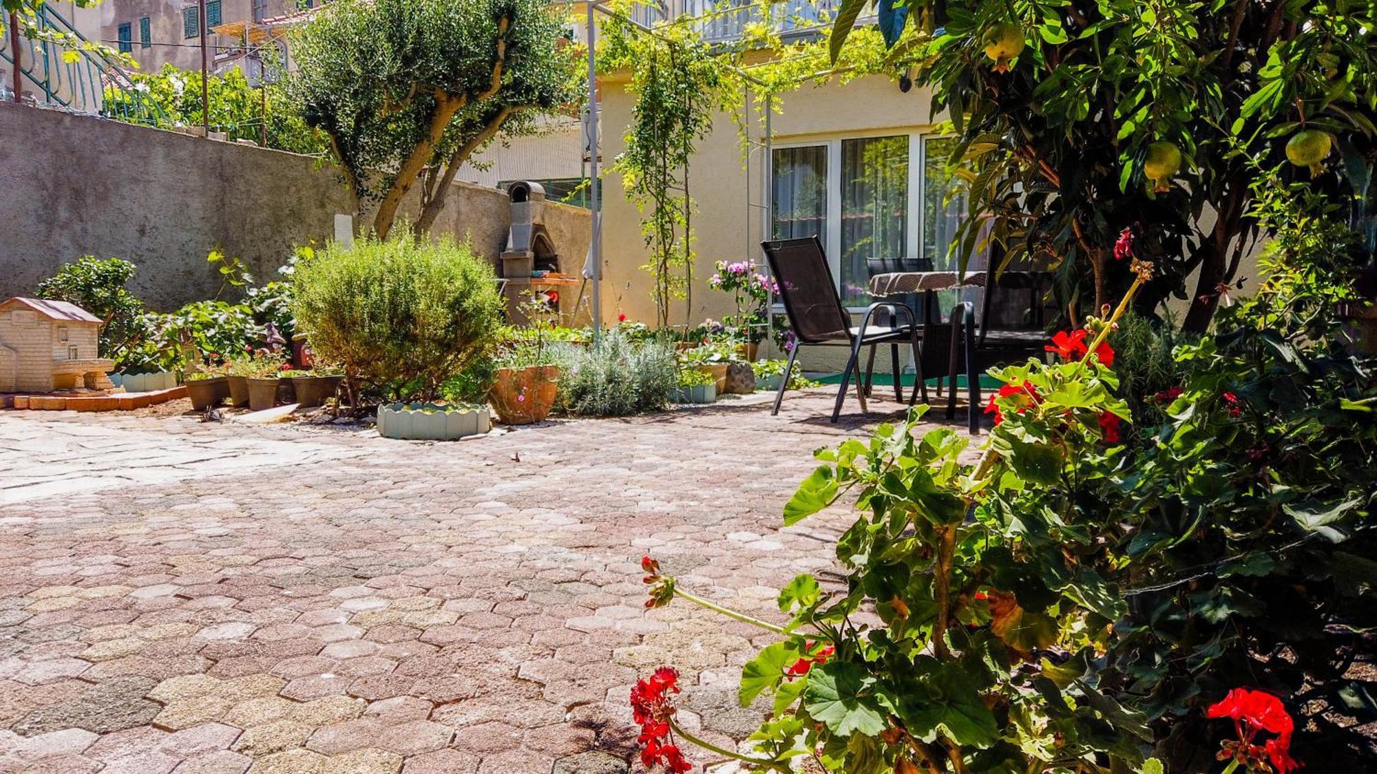 Sibenik City Center Apartment Екстериор снимка